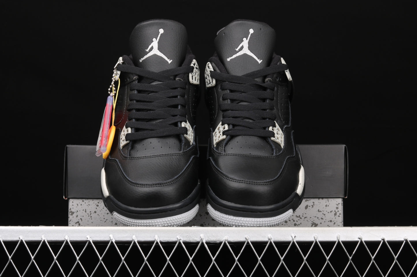 Jordan 4 Retro Oreo (2015)