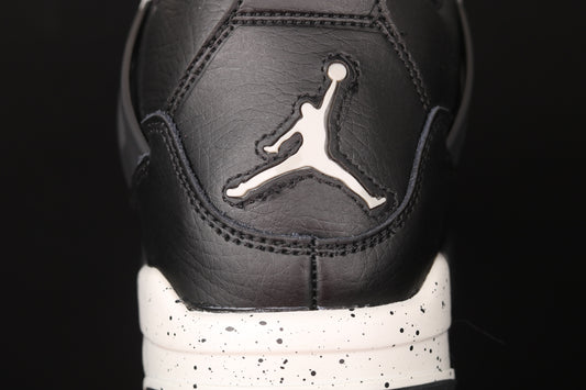 Jordan 4 Retro Oreo (2015)