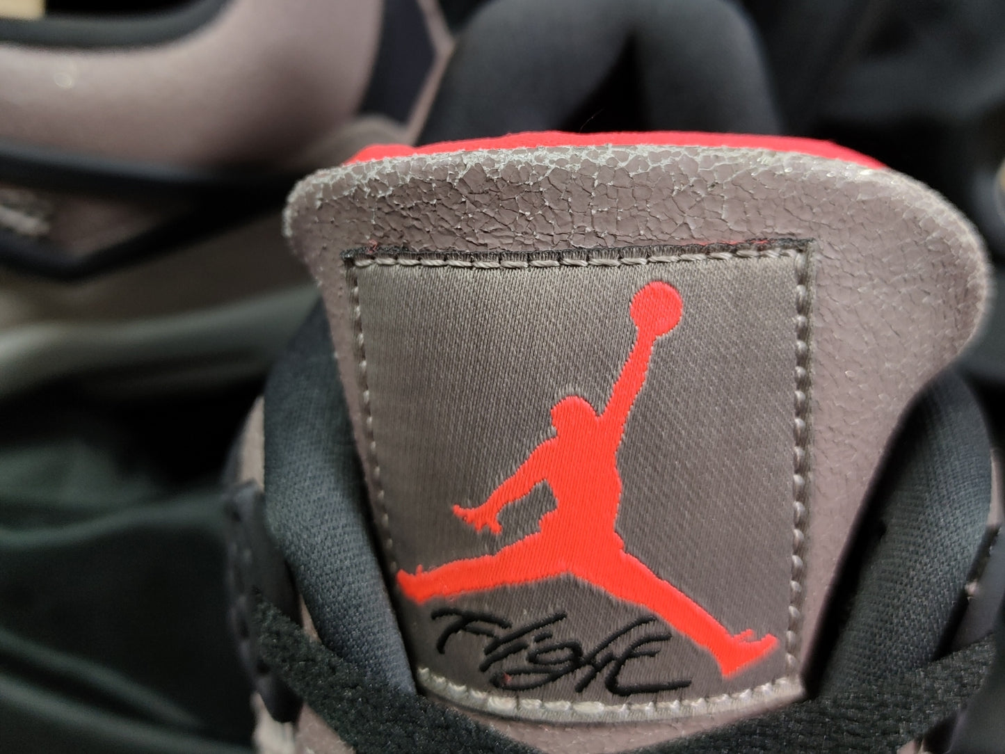 Jordan 4 Retro Taupe Haze