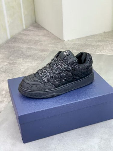 LIMITED - ERLxDIOR B9S