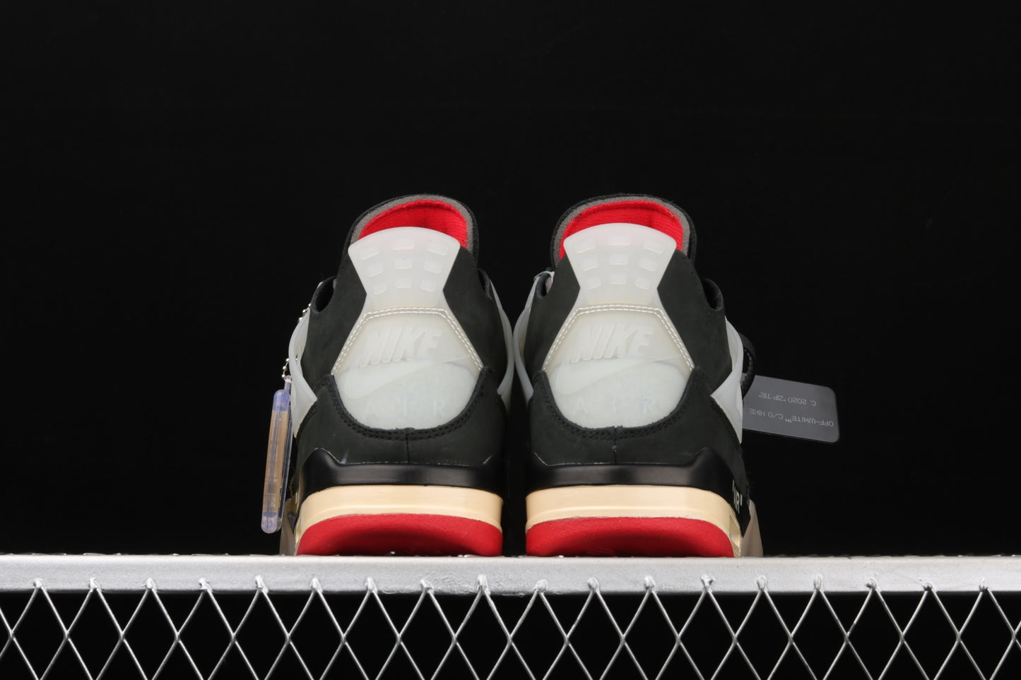 OFF White x Air Jordan 4 Bred