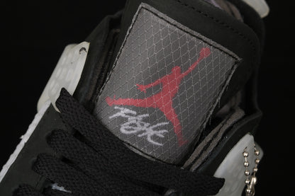 OFF White x Air Jordan 4 Bred