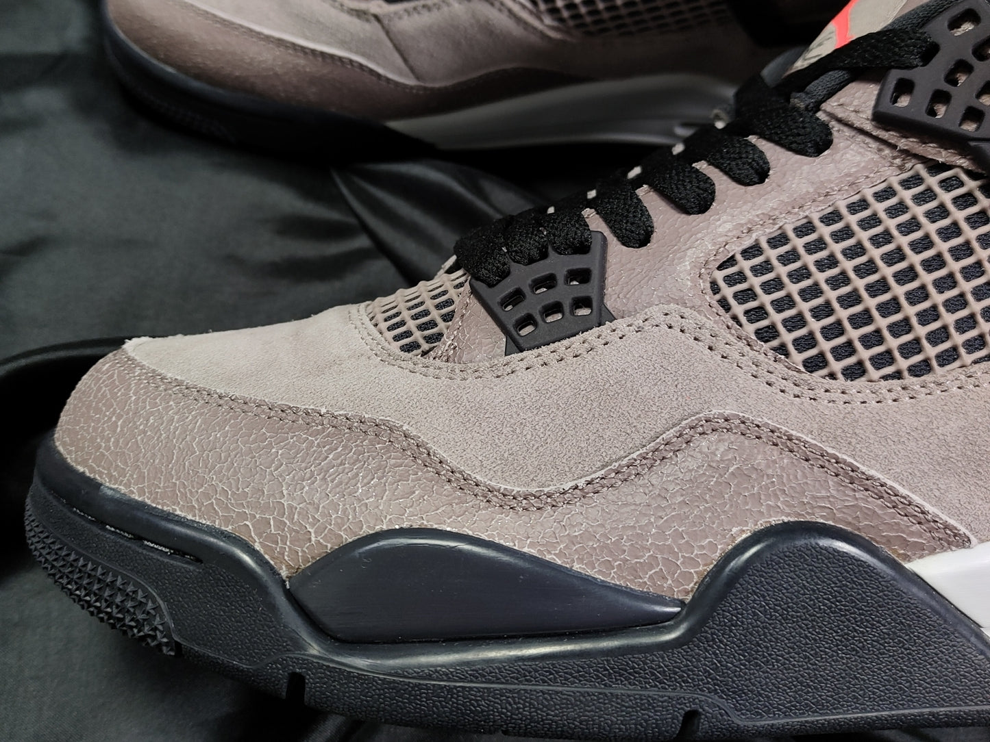 Jordan 4 Retro Taupe Haze