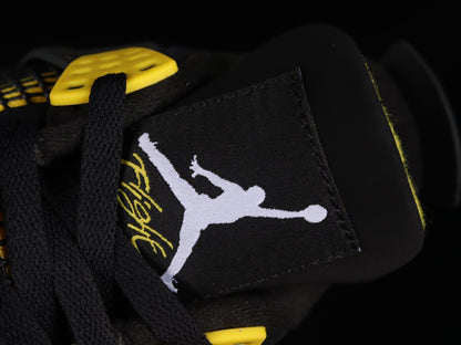 Jordan 4 Retro Thunder (2023)