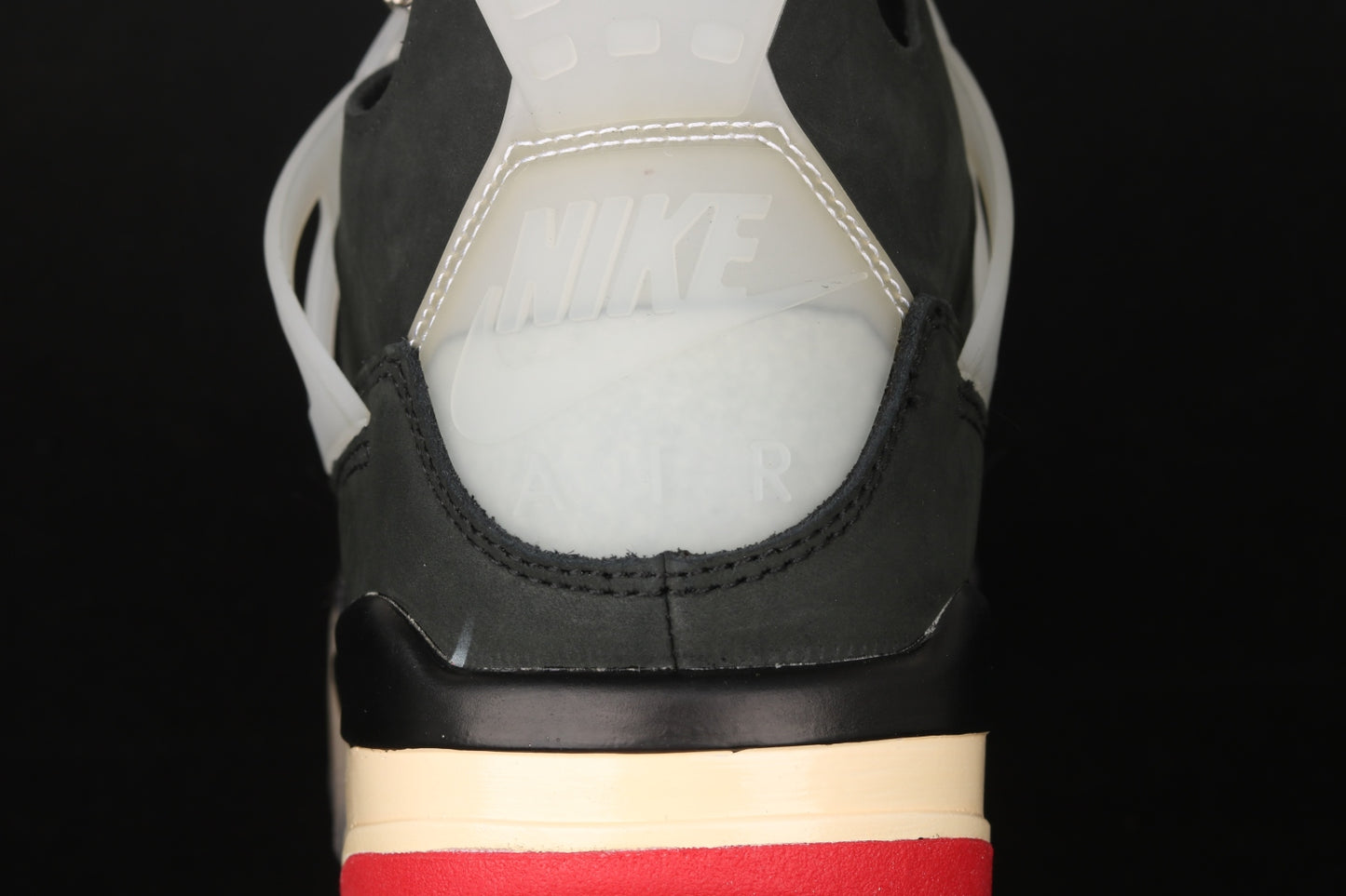 OFF White x Air Jordan 4 Bred