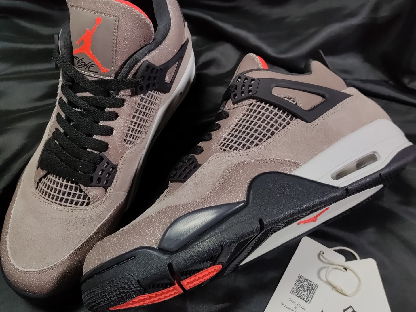 Jordan 4 Retro Taupe Haze